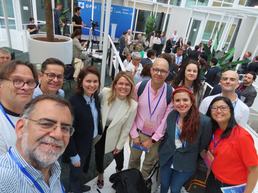 Latin American experts in artificial intelligence at the GPAI Innovation Workshop 2024